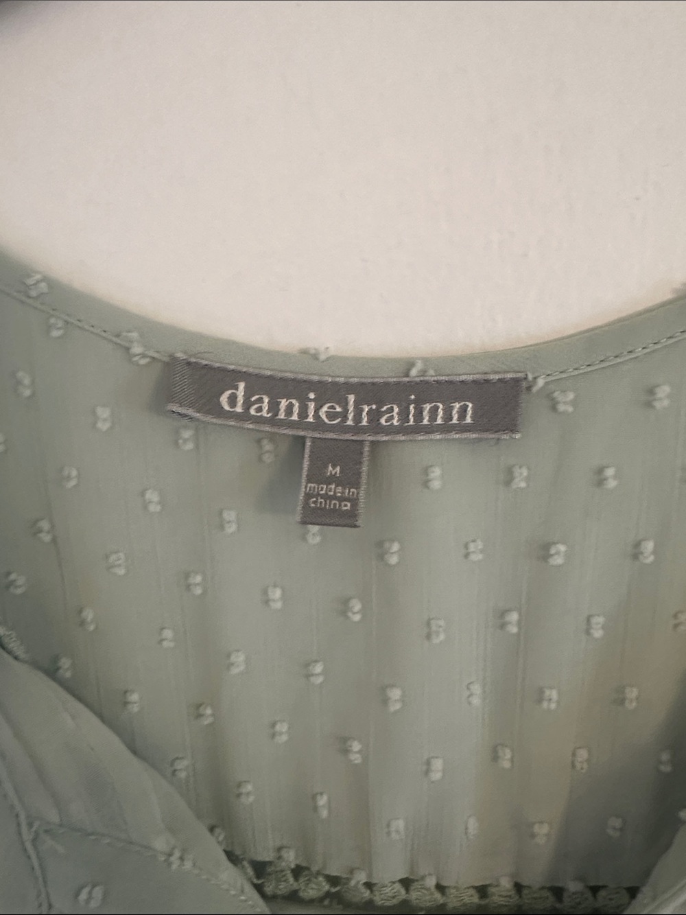 Daniel Rainn Sage Green Floral Swiss Dot Blouse Size M - Picture 2 of 3